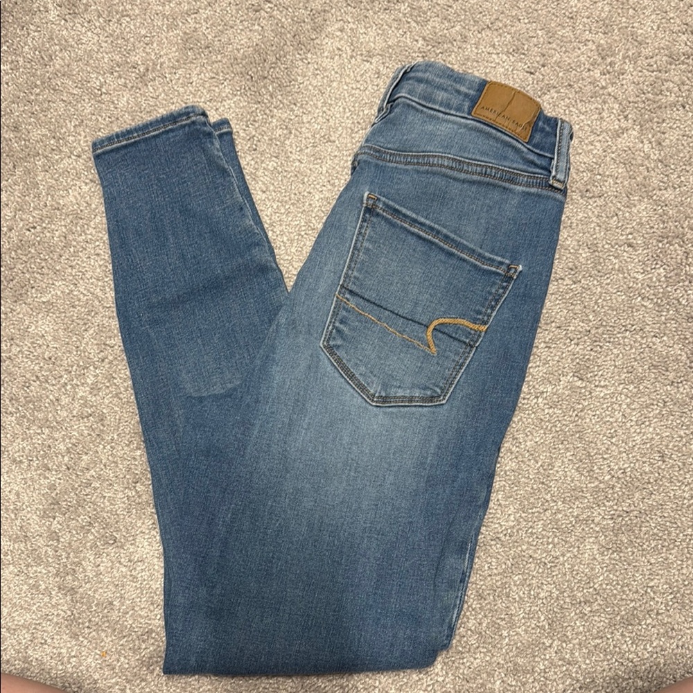 AE Highest rise jegging size 2 high rise skinny